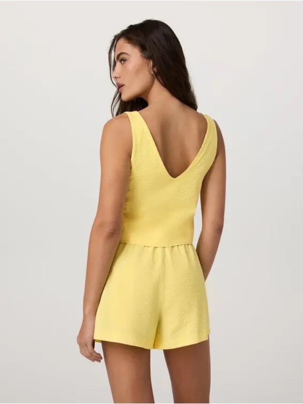 Vuori villa textured collection crop tank